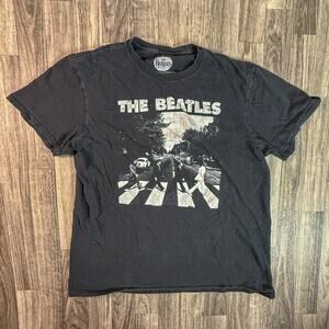 2019 The Beatles Graphic Tee Apple Corps Black Crew Neck Band Shirt